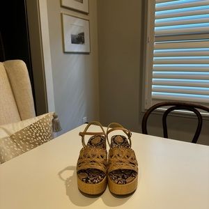 New Jessica Simpson Platform Rafia Sandals Size 8